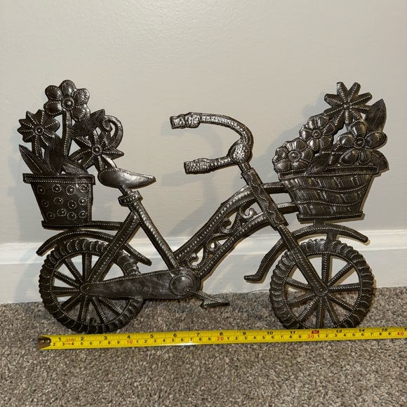 Metal Silver Bicycle Decor - Picture 3 of 7